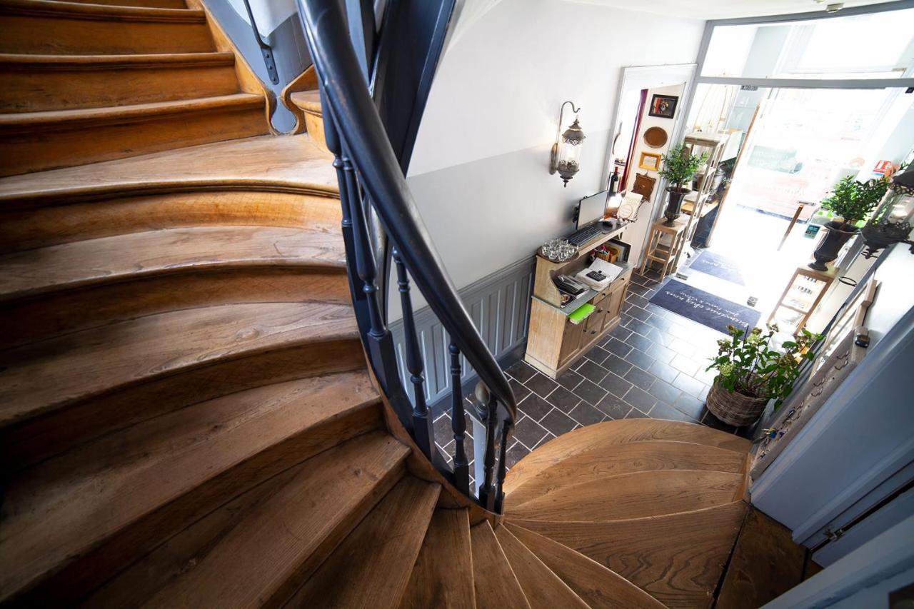 Bienvenue Chez Nous Bed & Breakfast Bergues Exterior photo