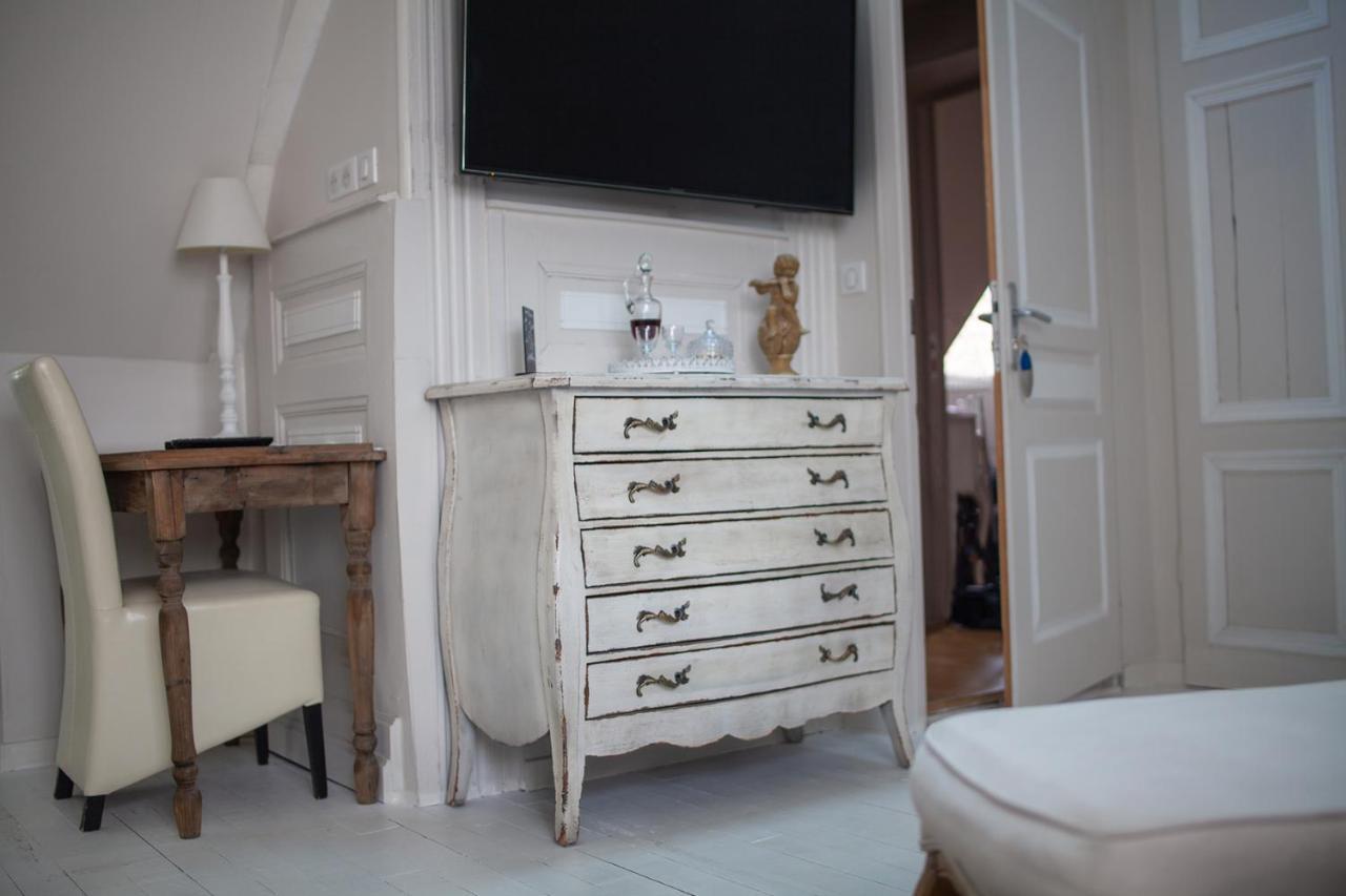 Bienvenue Chez Nous Bed & Breakfast Bergues Exterior photo