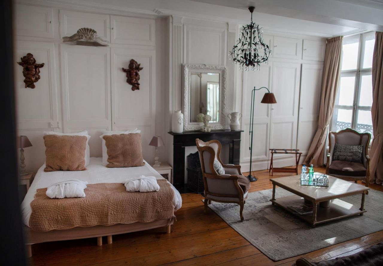 Bienvenue Chez Nous Bed & Breakfast Bergues Exterior photo