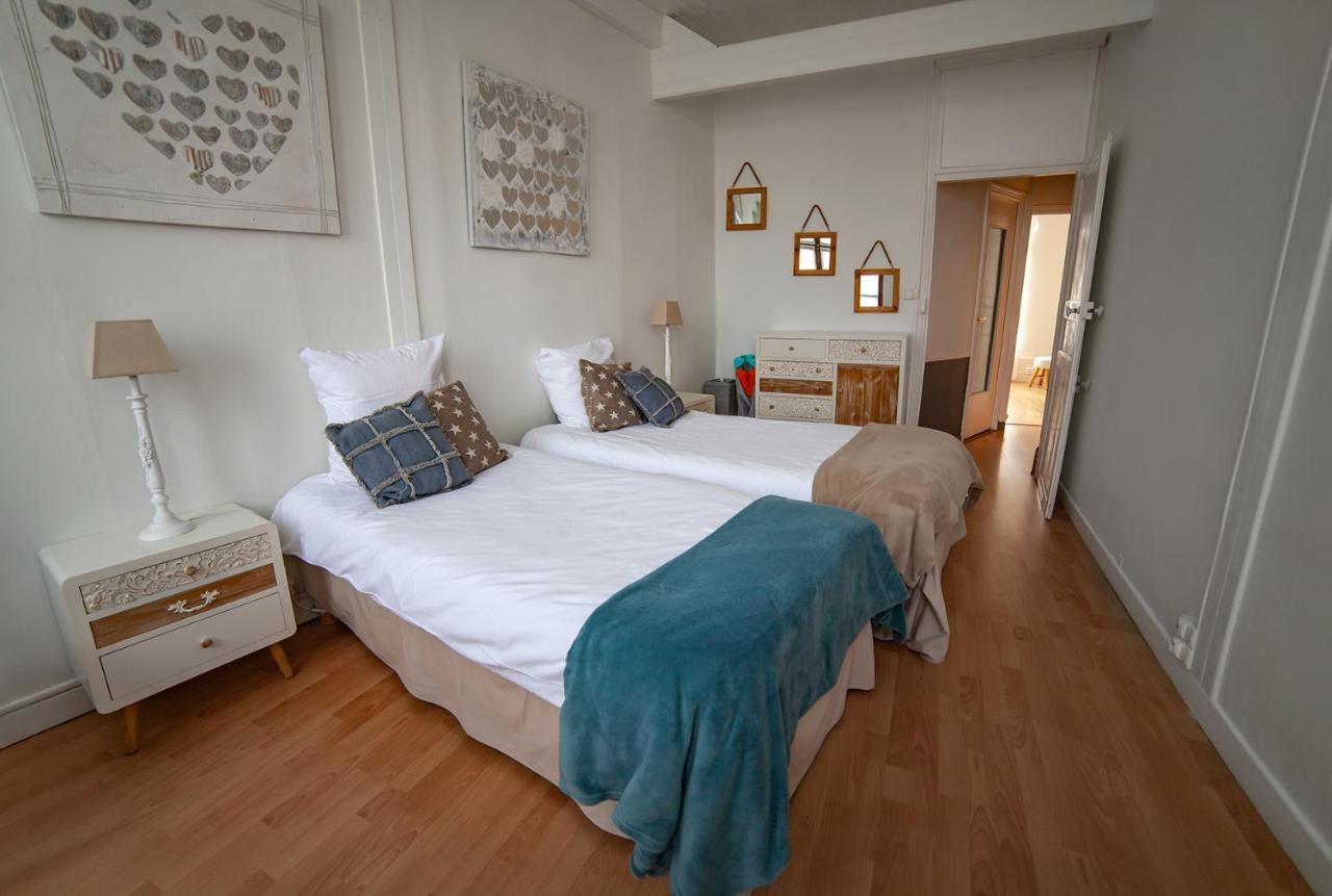 Bienvenue Chez Nous Bed & Breakfast Bergues Exterior photo