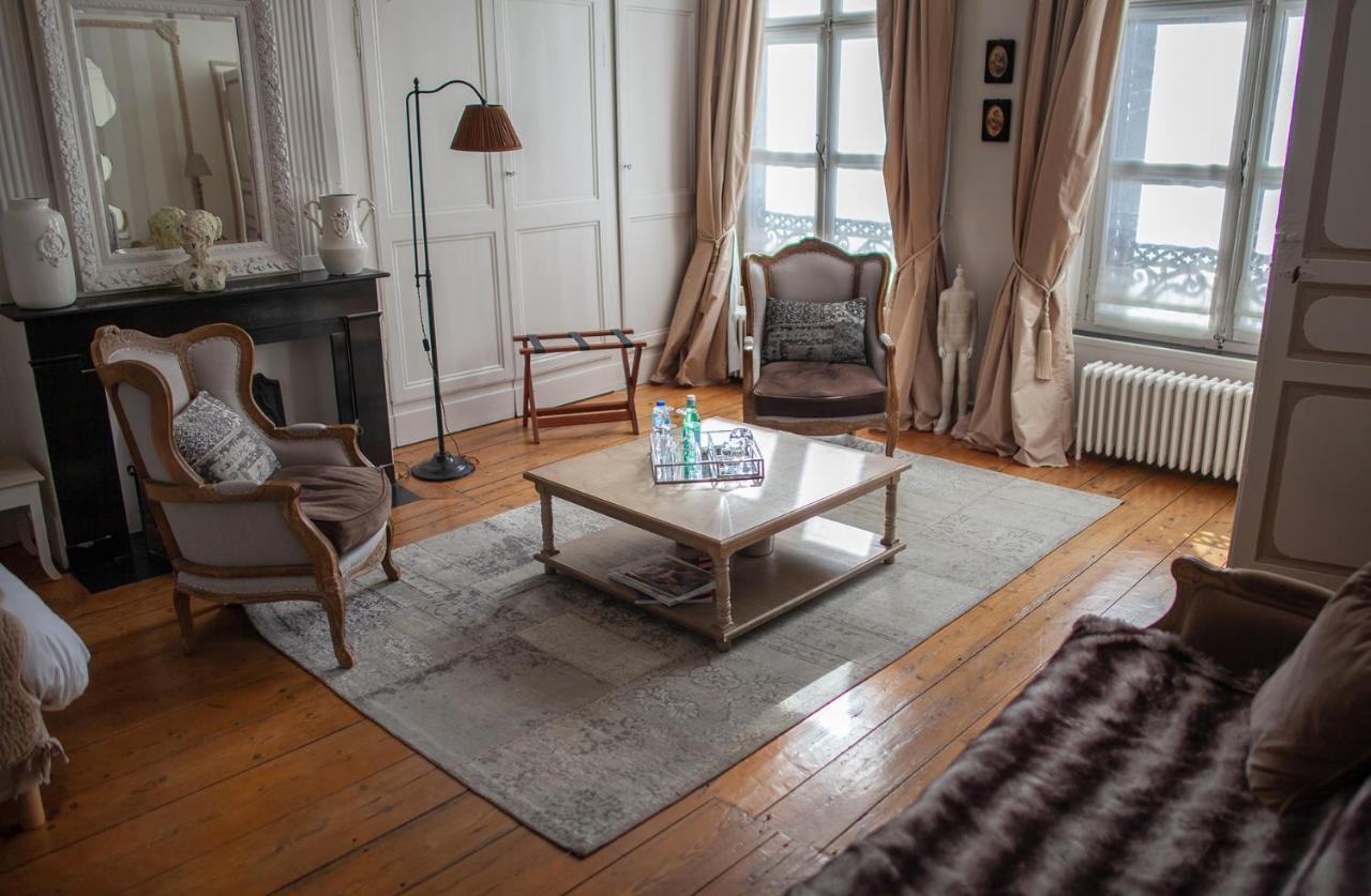 Bienvenue Chez Nous Bed & Breakfast Bergues Exterior photo