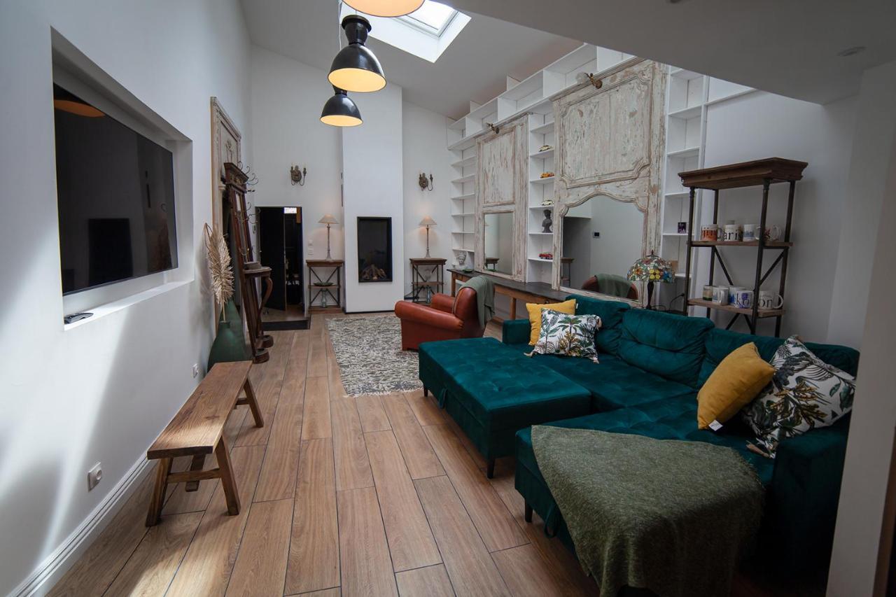 Bienvenue Chez Nous Bed & Breakfast Bergues Exterior photo