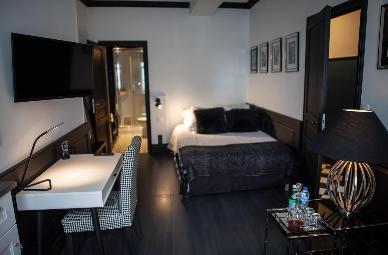 Bienvenue Chez Nous Bed & Breakfast Bergues Exterior photo