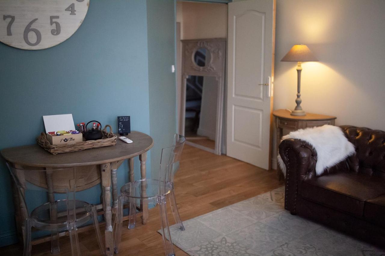 Bienvenue Chez Nous Bed & Breakfast Bergues Exterior photo