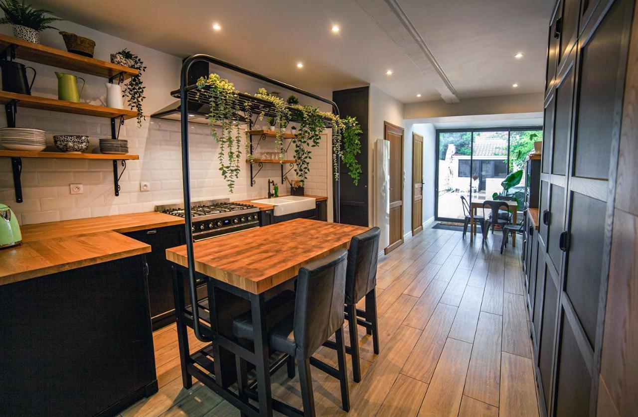 Bienvenue Chez Nous Bed & Breakfast Bergues Exterior photo