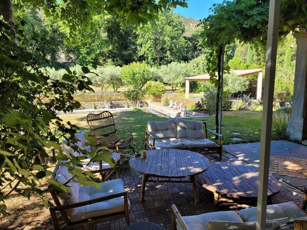 Bienvenue Chez Nous Bed & Breakfast Bergues Exterior photo